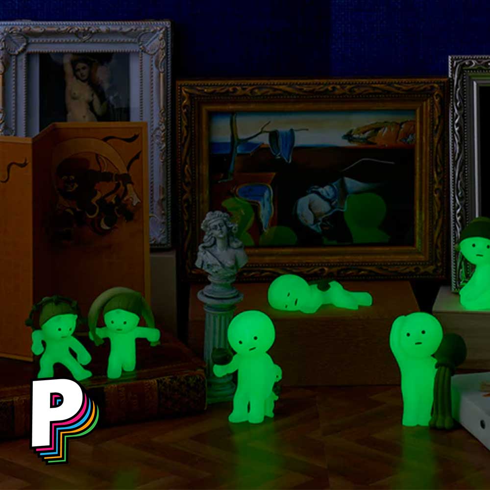 6 Figurines Smiski Museum Blind Box dans la nuit