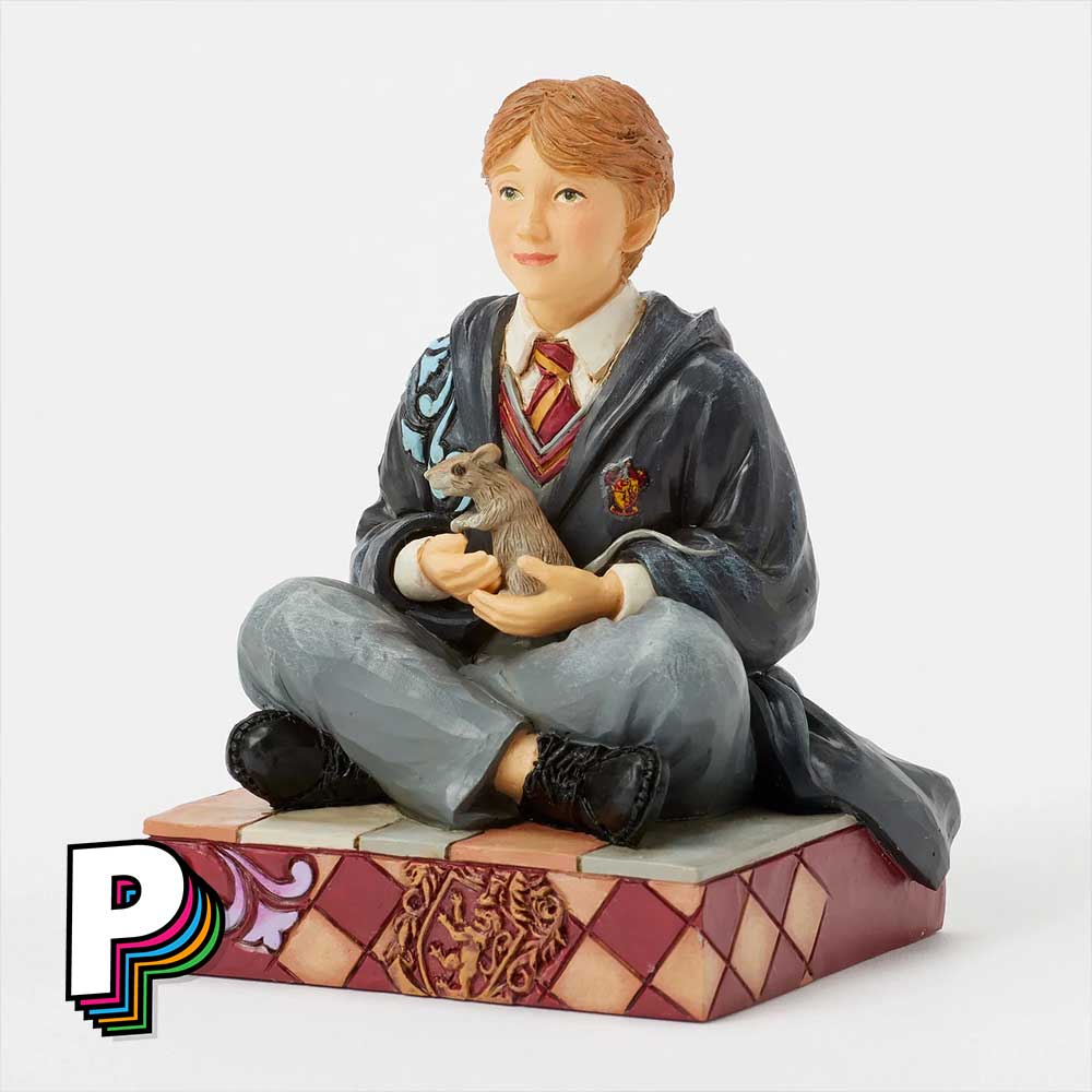 Figurine Ron avec son Rat Harry Potter by Jim Shore avec les détails de sont rat.