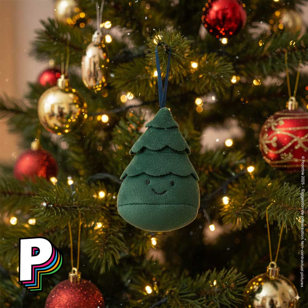 Peluche à suspendre Sapin de Noël Festive Folly de Jellycat dans un sapin