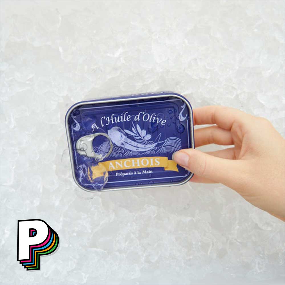 Boite vintage en métal des Pics apéritif conserverie en forme d'anchois